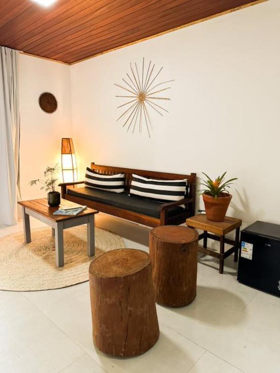 Parador 7 Bangalo, Praia Do Parracho, 1,0 Km Da Rua Mucuge 塞古罗港 外观 照片