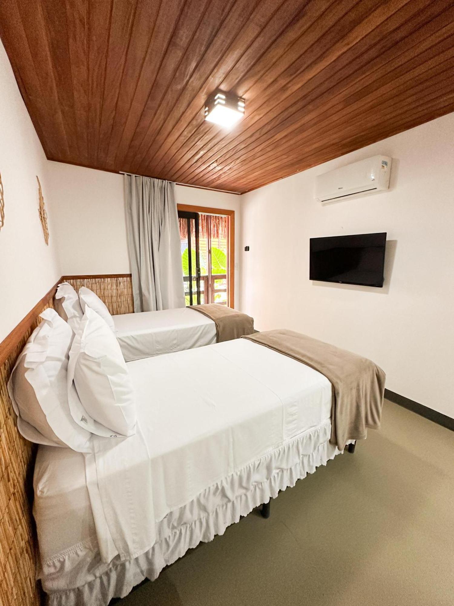Parador 7 Bangalo, Praia Do Parracho, 1,0 Km Da Rua Mucuge 塞古罗港 外观 照片