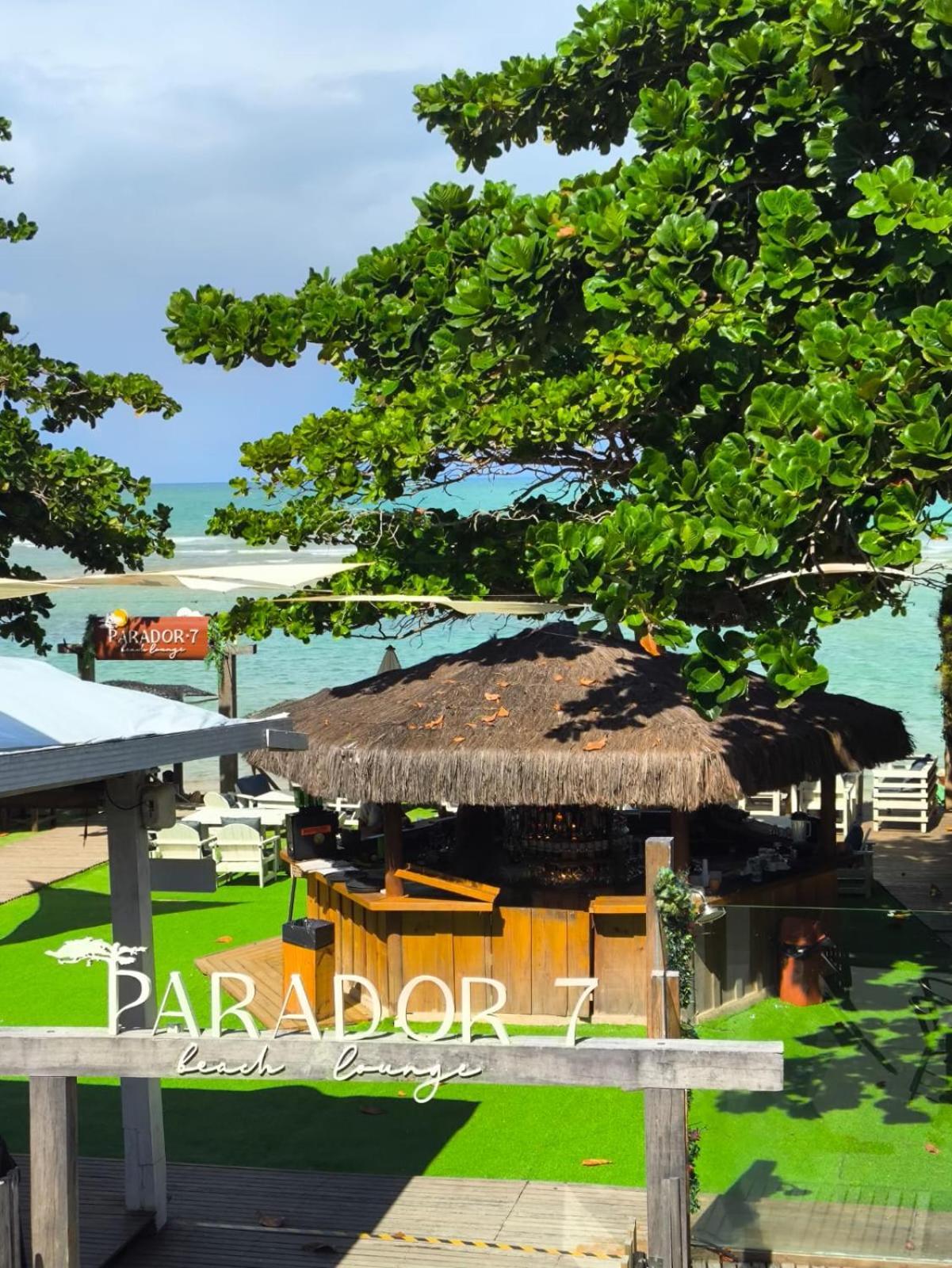 Parador 7 Bangalo, Praia Do Parracho, 1,0 Km Da Rua Mucuge 塞古罗港 外观 照片
